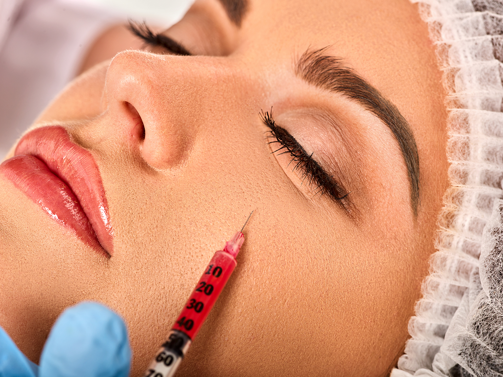 THE COVID-19 VACCINE AND FACIAL FILLERS: WHAT YOU NEED TO KNOW